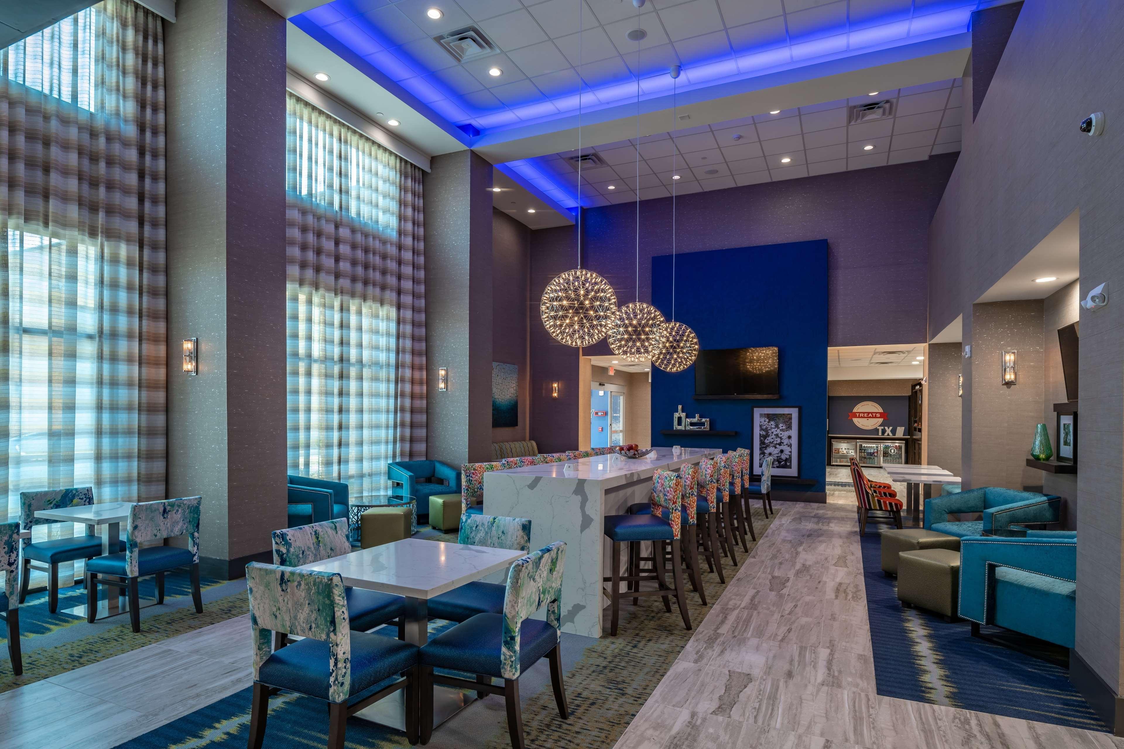 Hampton Inn & Suites Dallas/Plano Central Extérieur photo