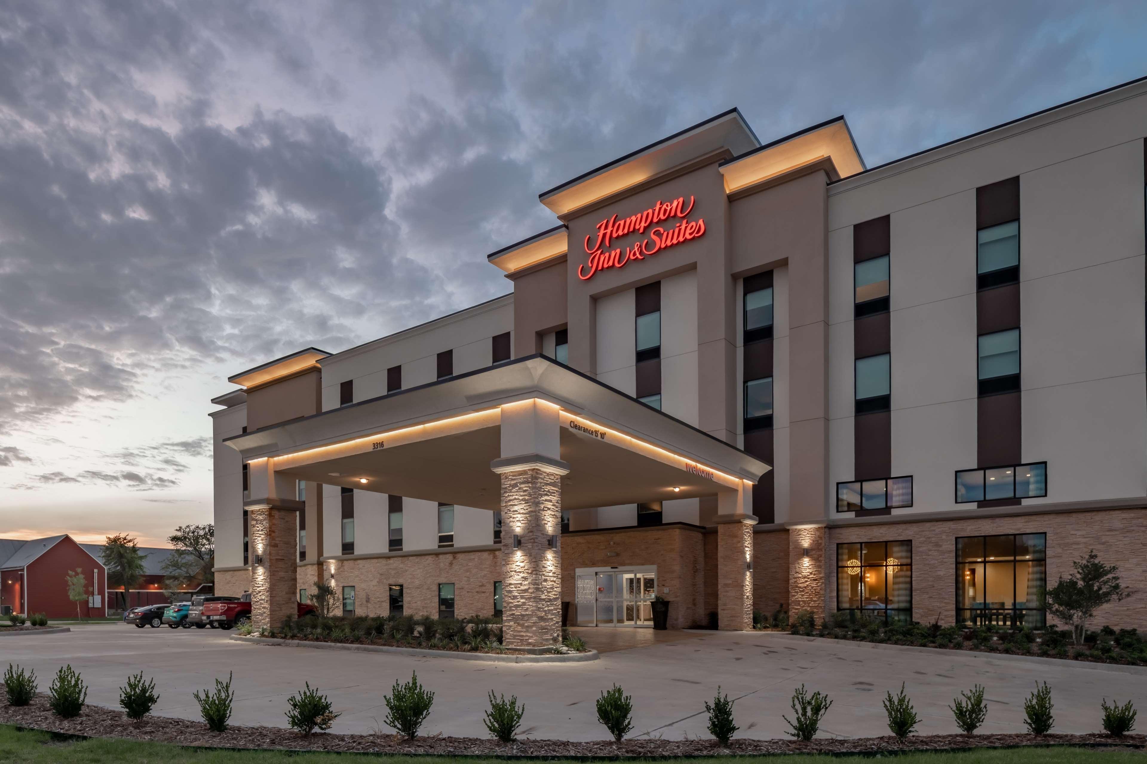 Hampton Inn & Suites Dallas/Plano Central Extérieur photo
