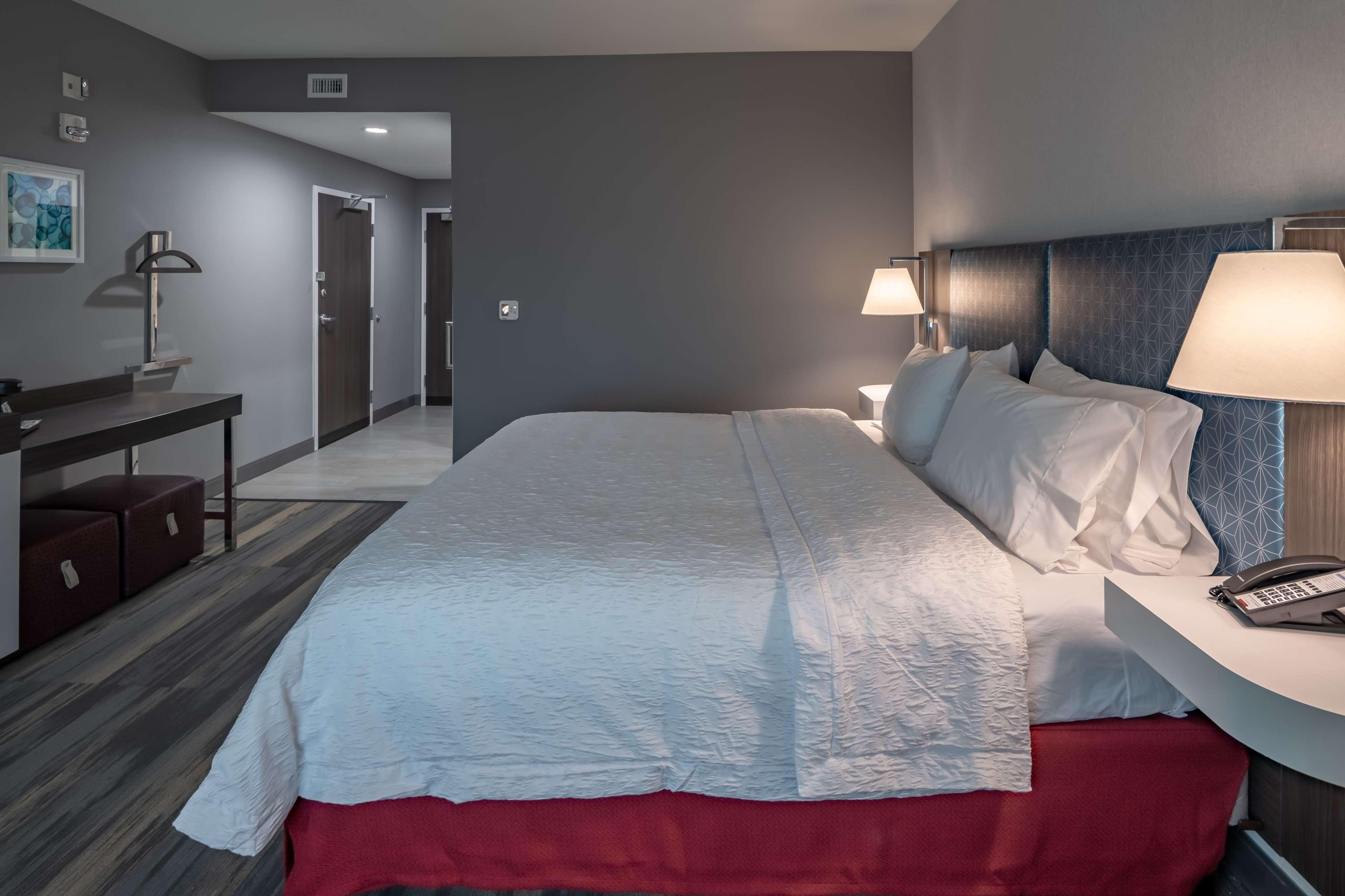 Hampton Inn & Suites Dallas/Plano Central Extérieur photo