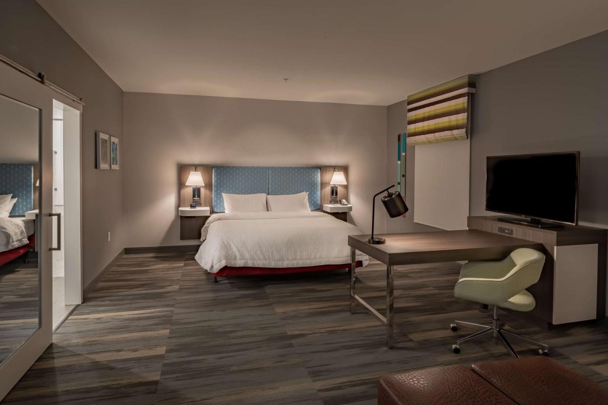 Hampton Inn & Suites Dallas/Plano Central Extérieur photo